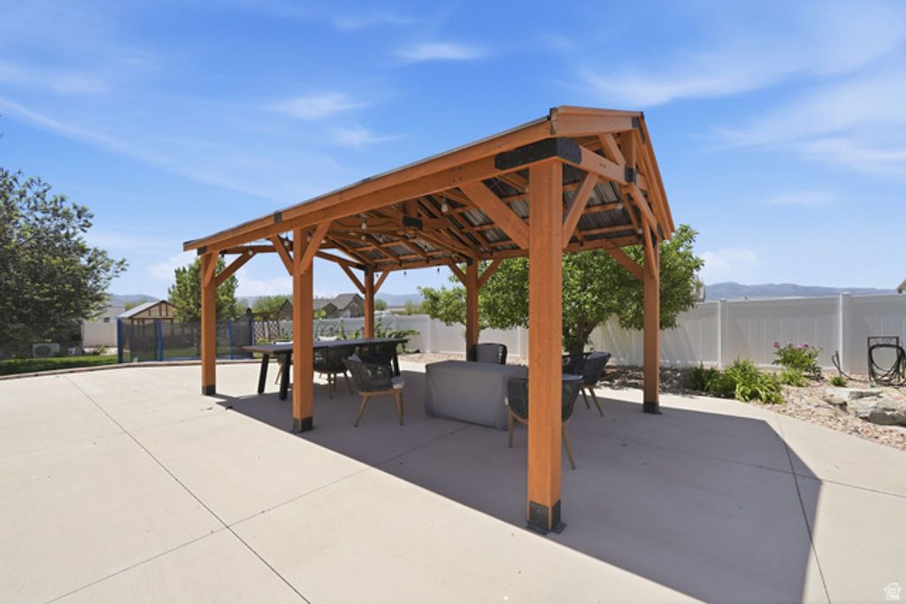 Image 45 of property listing at 70 W 1790 N, Genola, UT 84655