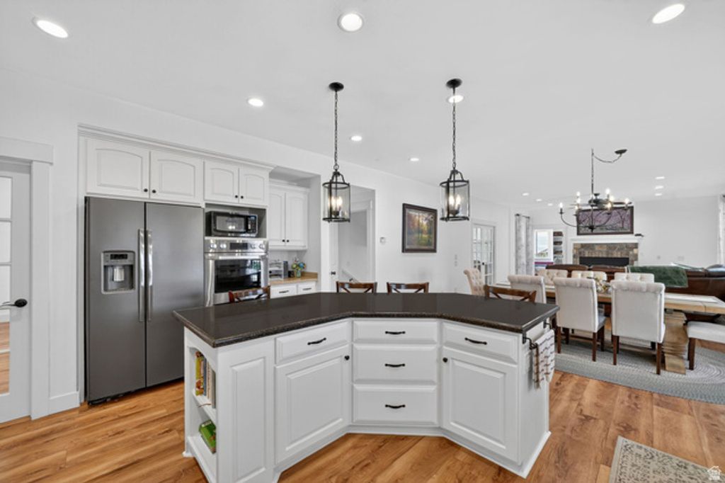 Image 7 of property listing at 70 W 1790 N, Genola, UT 84655