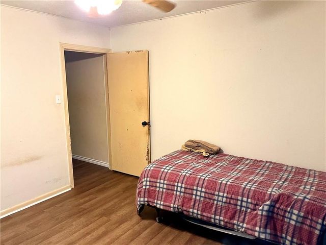 243 LONGSTREET Drive, Pineville, LA 71360