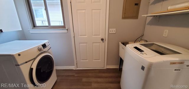 5397 JACKSON Street, Dearborn Heights, MI 48125