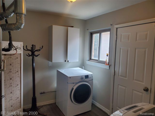 5397 JACKSON Street, Dearborn Heights, MI 48125