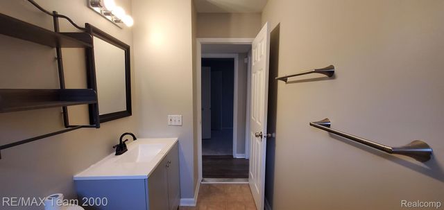 5397 JACKSON Street, Dearborn Heights, MI 48125