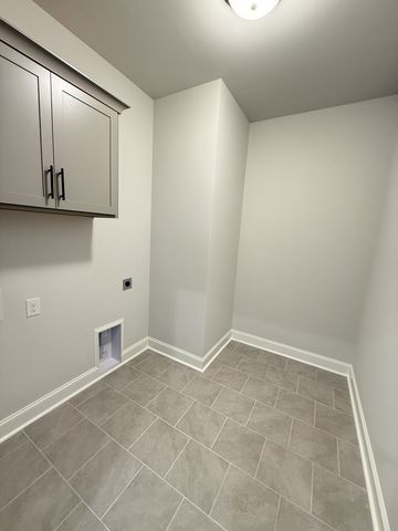 525 Rohan Drive, Murfreesboro, TN 37129