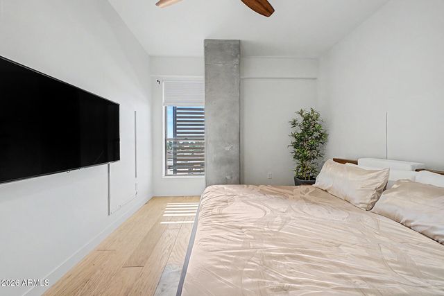 2300 E CAMPBELL Avenue 406, Phoenix, AZ 85016