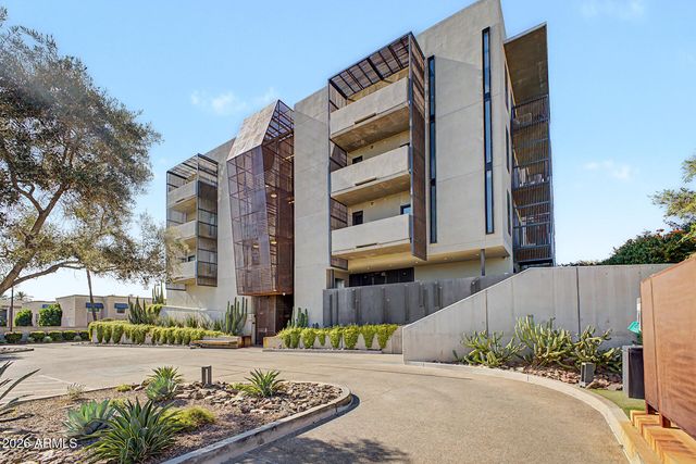 2300 E CAMPBELL Avenue 406, Phoenix, AZ 85016