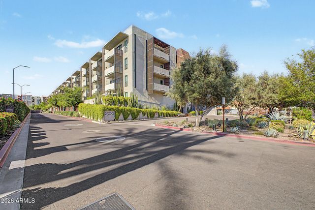 2300 E CAMPBELL Avenue 406, Phoenix, AZ 85016