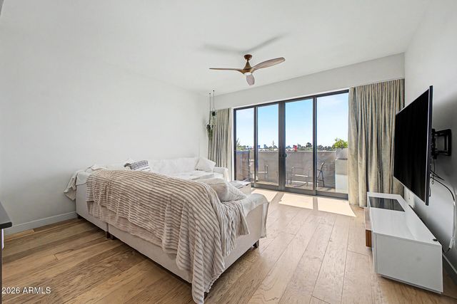 2300 E CAMPBELL Avenue 406, Phoenix, AZ 85016
