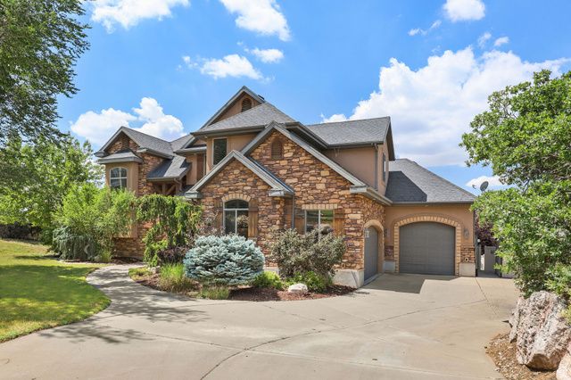3150 E 25 S, Layton, UT 84040
