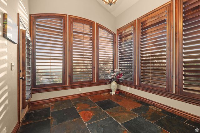 3150 E 25 S, Layton, UT 84040