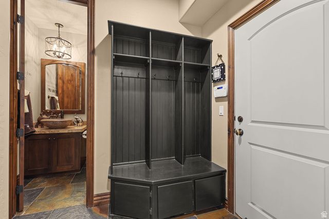 3150 E 25 S, Layton, UT 84040