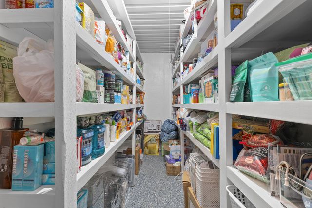 3150 E 25 S, Layton, UT 84040