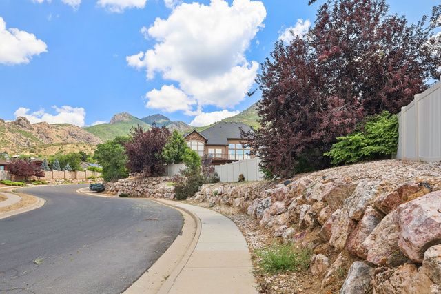 3150 E 25 S, Layton, UT 84040