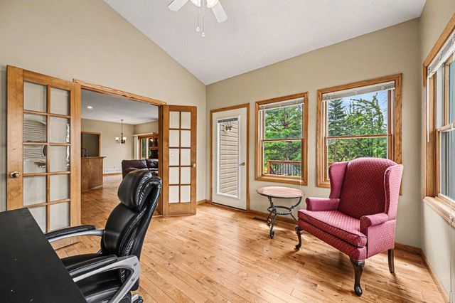 1452 Golf View Drive, River Falls, WI 54022