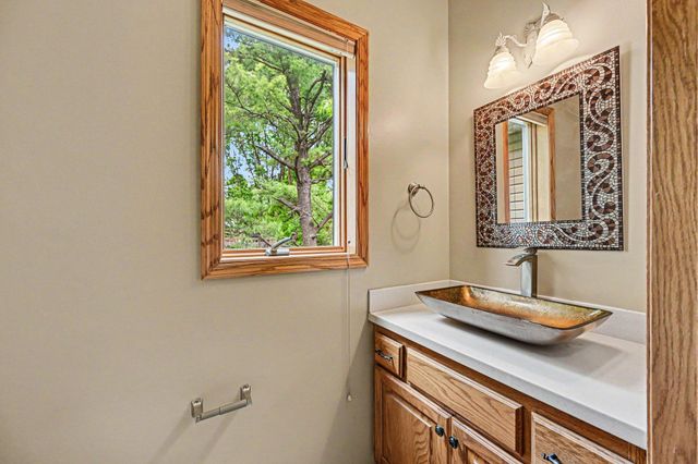 1452 Golf View Drive, River Falls, WI 54022