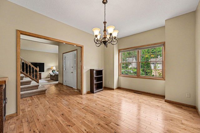1452 Golf View Drive, River Falls, WI 54022