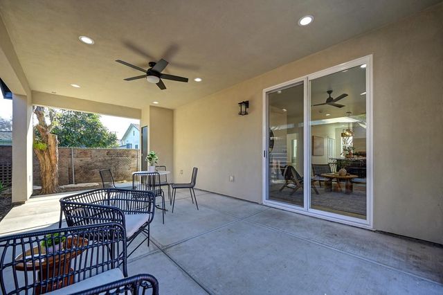 717 N Hobson, West Sacramento, CA 95605