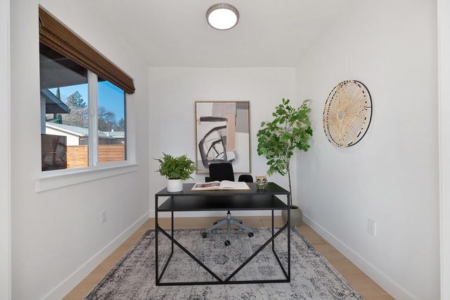 717 N Hobson, West Sacramento, CA 95605