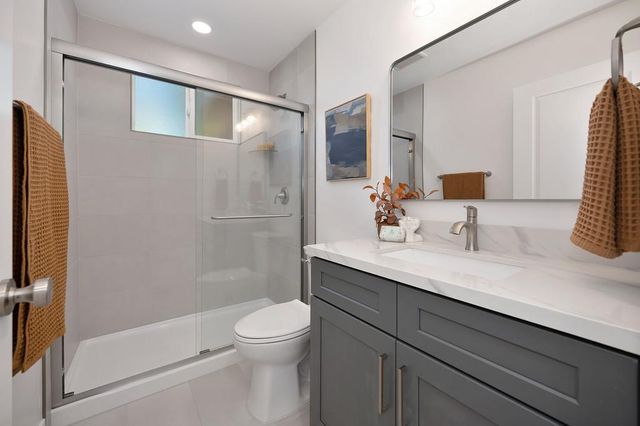 717 N Hobson, West Sacramento, CA 95605