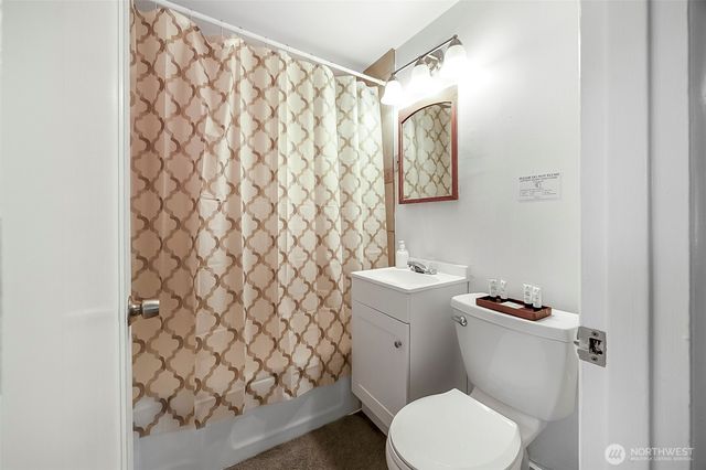 9201 36 Avenue S, Seattle, WA 98118