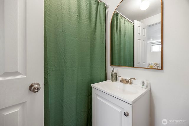 9201 36 Avenue S, Seattle, WA 98118