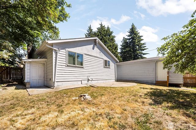 9201 36 Avenue S, Seattle, WA 98118