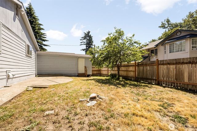 9201 36 Avenue S, Seattle, WA 98118