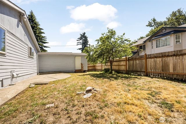 9201 36 Avenue S, Seattle, WA 98118