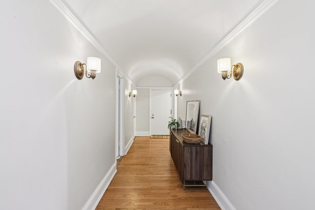 7321 S South Shore Drive 8D, Chicago, IL 60649