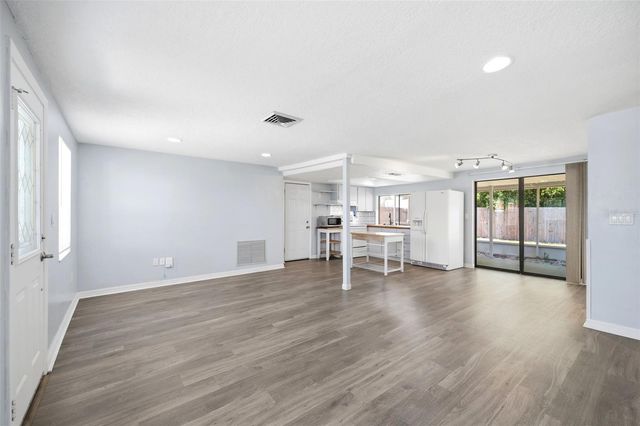 3303 WILLIAMSBURG LOOP, Holiday, FL 34691