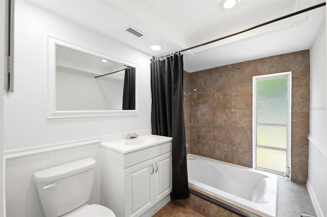 3303 WILLIAMSBURG LOOP, Holiday, FL 34691