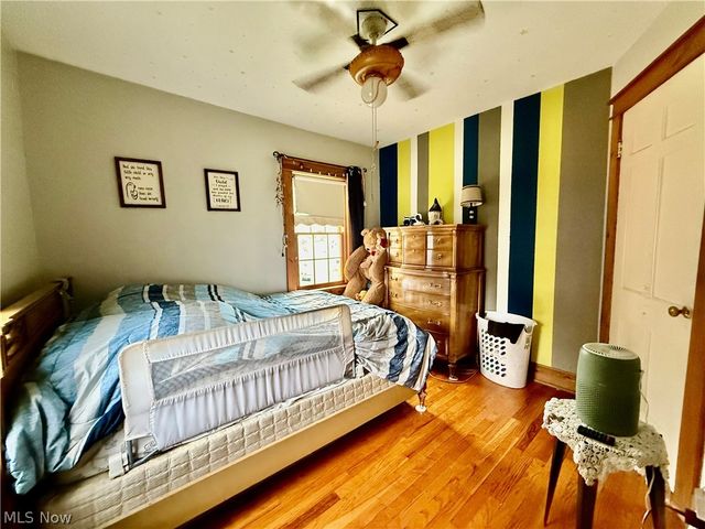 448 Hiwood Avenue, Munroe Falls, OH 44262