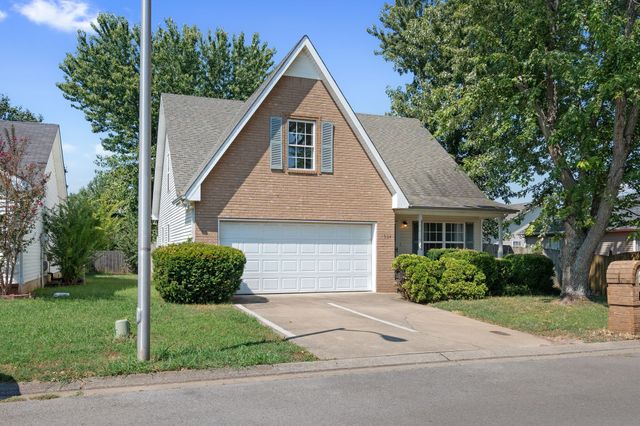 1504 Carrick Dr, Murfreesboro, TN 37128