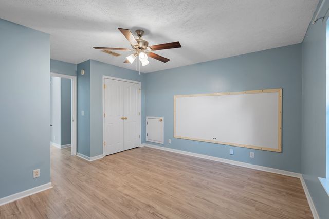 1504 Carrick Dr, Murfreesboro, TN 37128