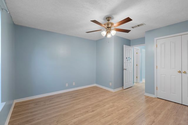 1504 Carrick Dr, Murfreesboro, TN 37128