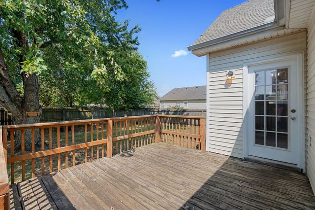 1504 Carrick Dr, Murfreesboro, TN 37128
