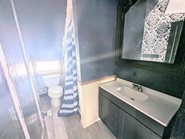 1276 Creamery Road, Ryegate, VT 05042