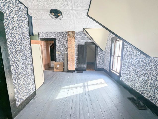 1276 Creamery Road, Ryegate, VT 05042