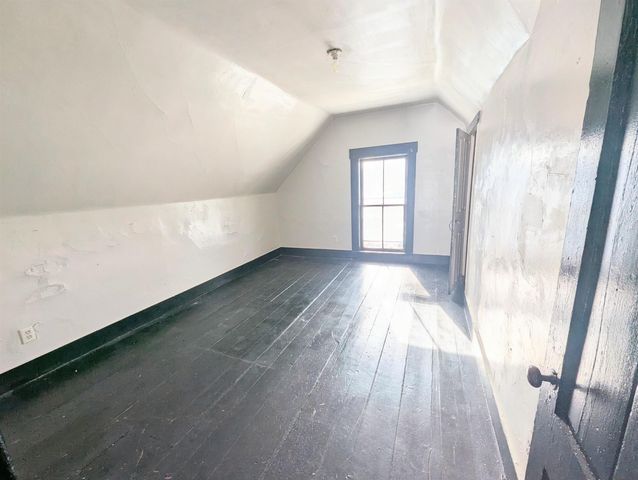 1276 Creamery Road, Ryegate, VT 05042