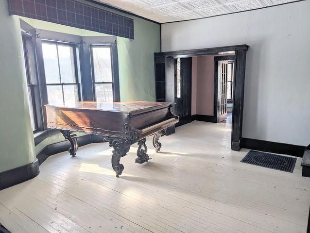1276 Creamery Road, Ryegate, VT 05042