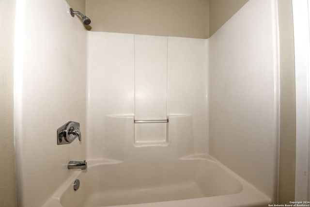 3402 RIDGE ASH, San Antonio, TX 78247