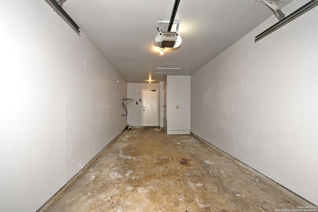 3402 RIDGE ASH, San Antonio, TX 78247