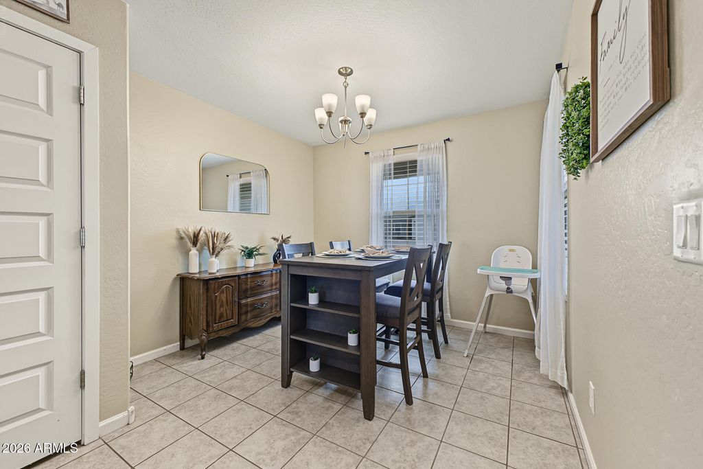 732 W JARDIN Drive, Casa Grande, AZ 85122 — photo 5