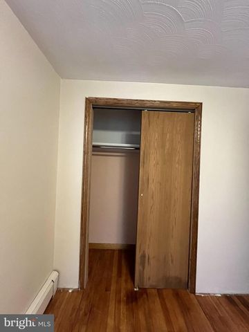 2 E NEW MARKET ST, Freeburg, PA 17827