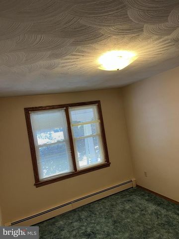 2 E NEW MARKET ST, Freeburg, PA 17827