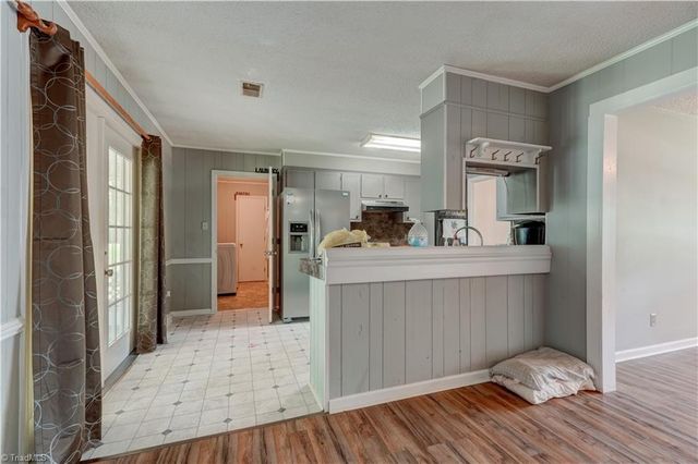 159 Laurell Drive, Eden, NC 27288