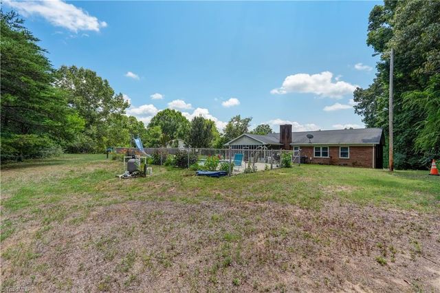 159 Laurell Drive, Eden, NC 27288