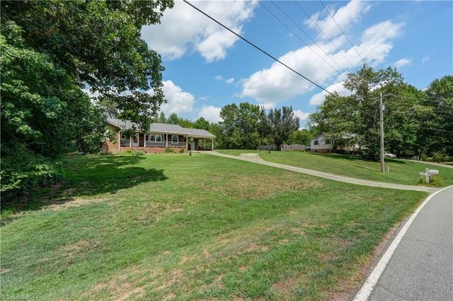 159 Laurell Drive, Eden, NC 27288