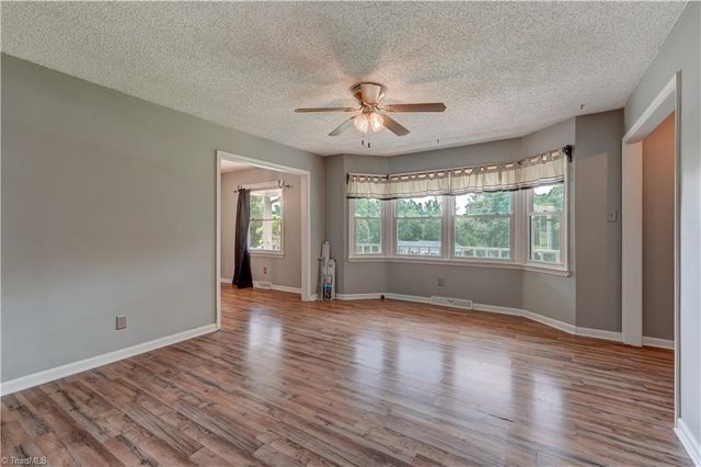 159 Laurell Drive, Eden, NC 27288