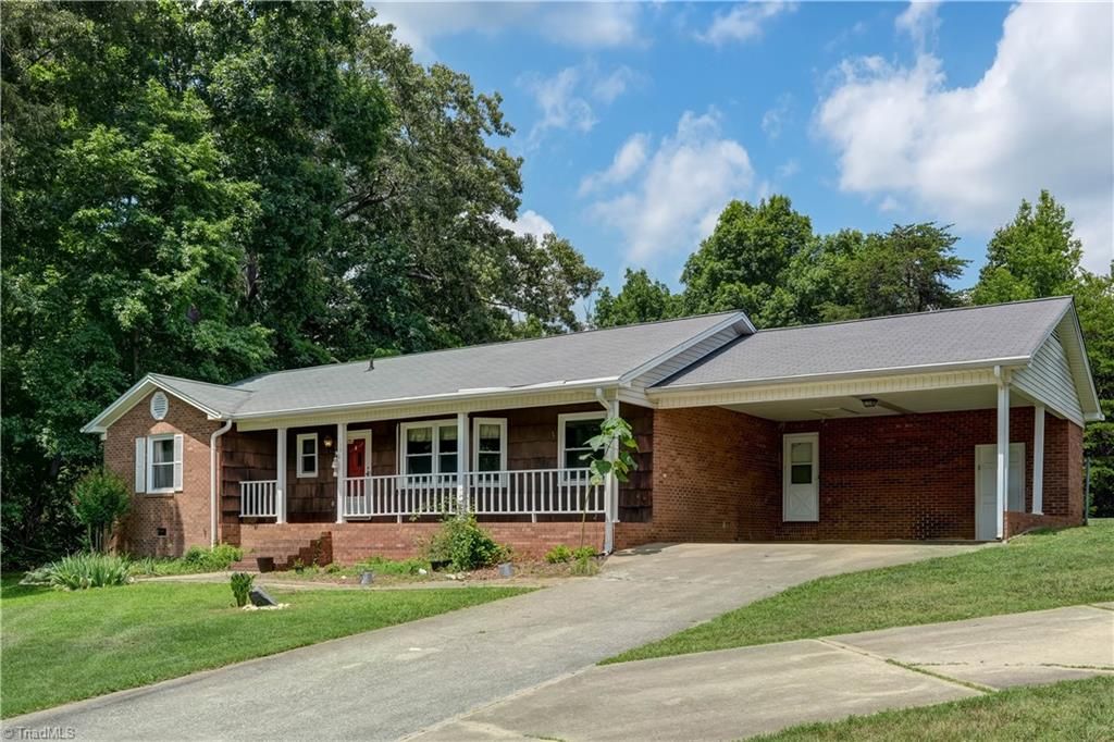 159 Laurell Drive, Eden, NC 27288