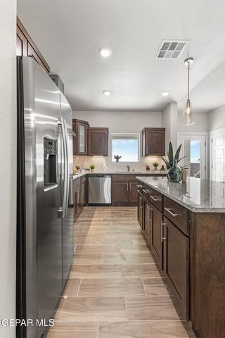 9923 Isla Place, Socorro, TX 79927